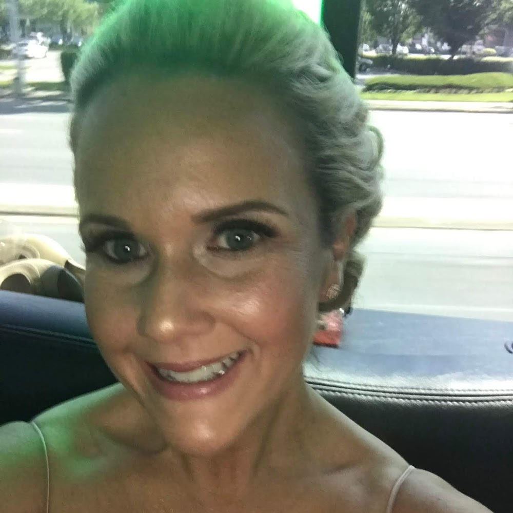 Meet your Posher, Jennifer